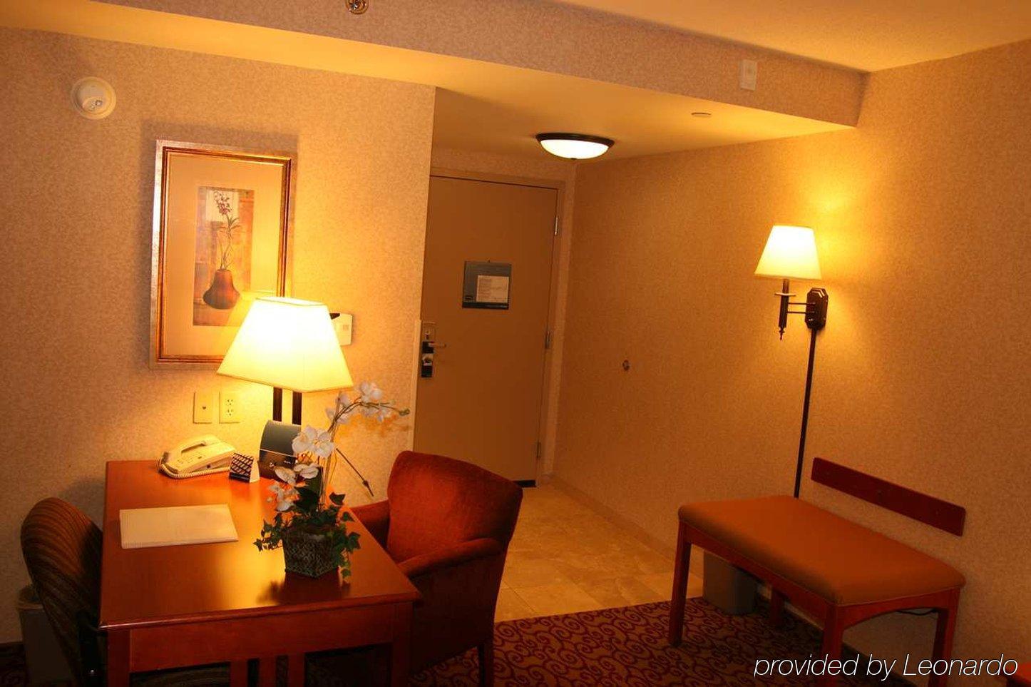 Hampton Inn Dubuque Cameră foto