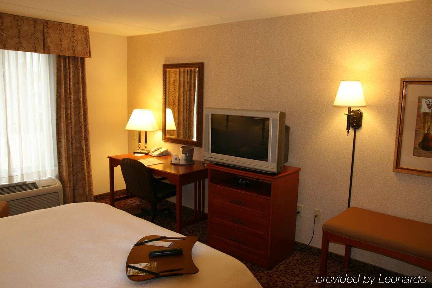 Hampton Inn Dubuque Cameră foto