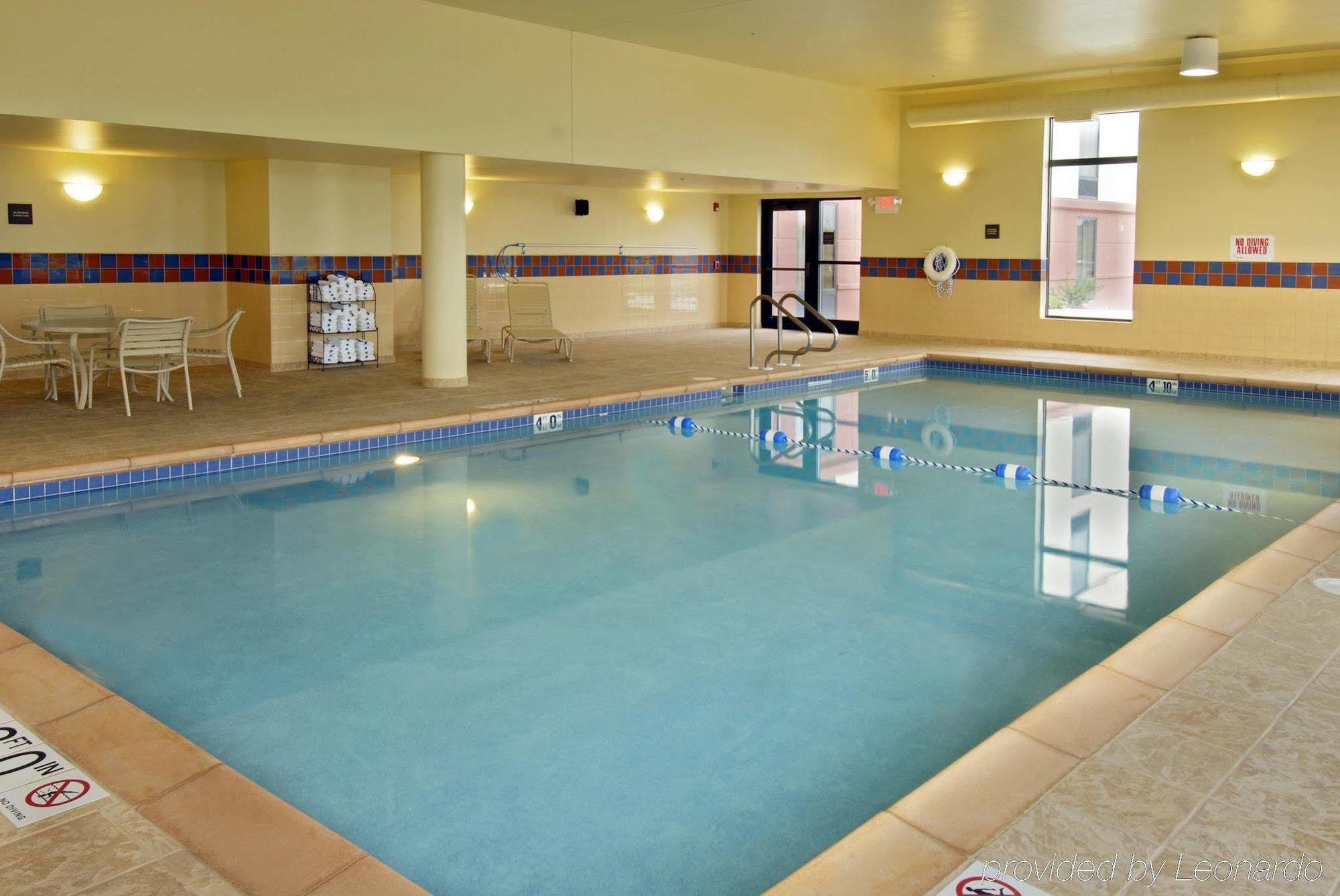 Hampton Inn Dubuque Facilități foto